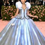 Zendaya-Tommy-Hilfiger-met-gala-2019-unutulmayacak-gorunumleri-tema-konsept