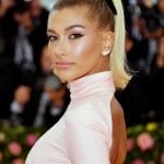 mucevher-Bulgari-davetli-Hailey-Baldwin-met-gala-2019-mucevher-ler-tema-konsept