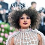 mucevher-Chopard-davetli-Priyanka-Chopra-met-gala-2019-mucevher-ler-tema-konsept